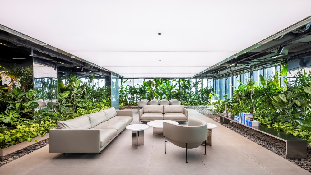 Green office buildings are a trend favored by both investors and businesses today