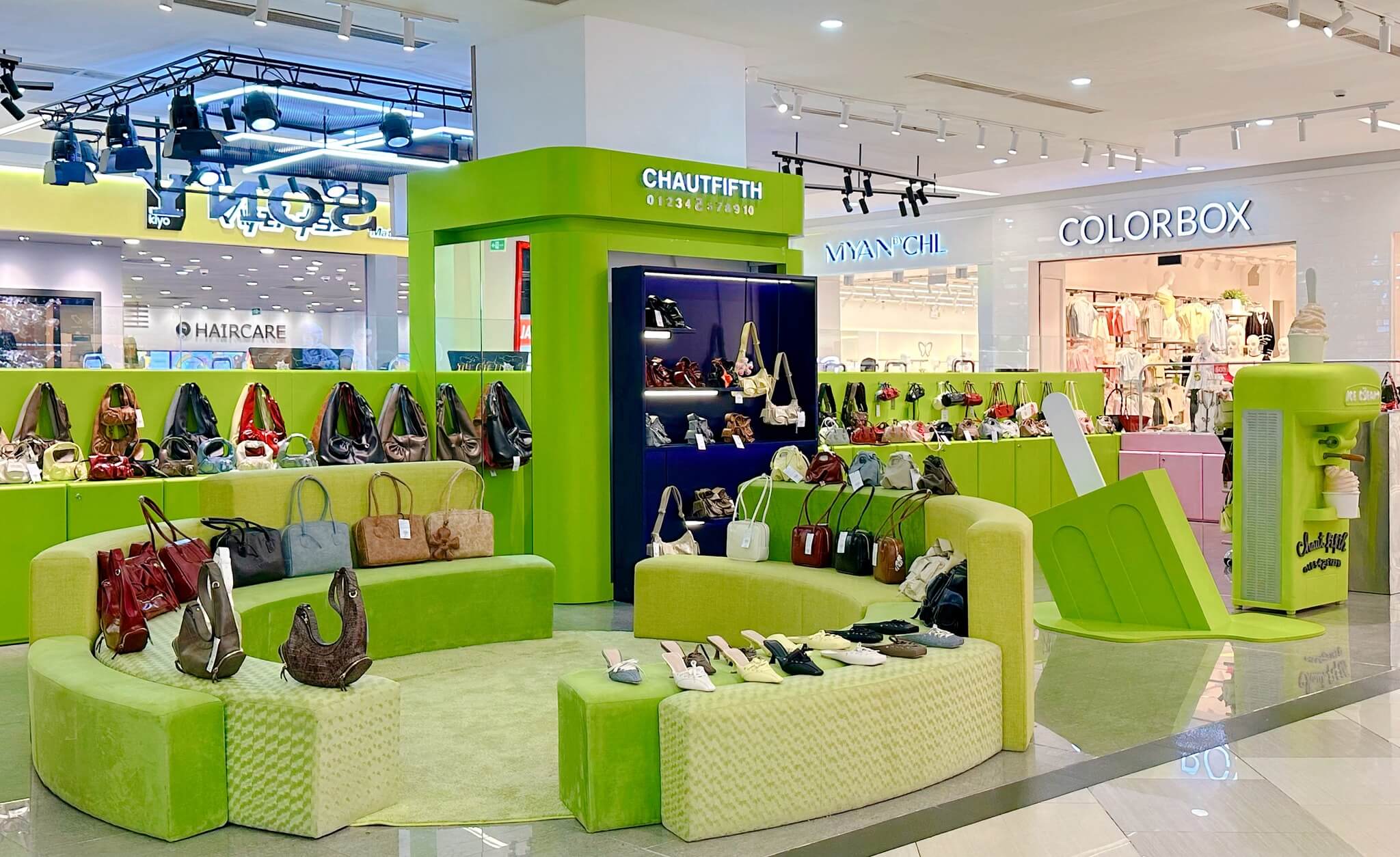 Giá thuê mặt bằng tại Vạn Hạnh Mall